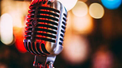 Mic Photo